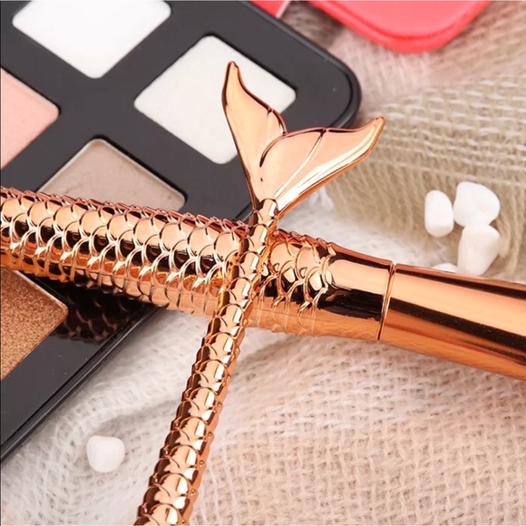 Mermaid makeup brush set - Picture 5 of 7